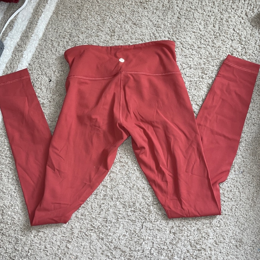 LULU leggings